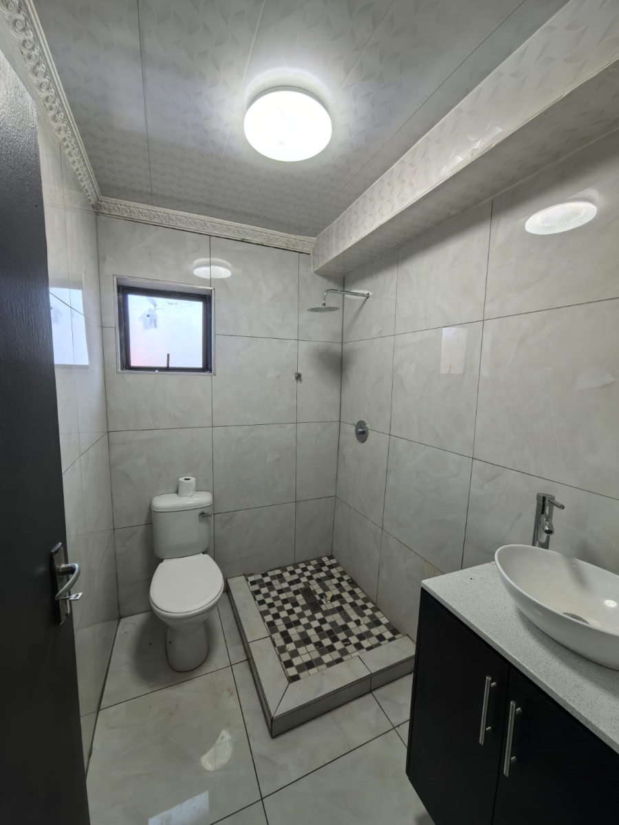 To Let 3 Bedroom Property for Rent in Brackenham KwaZulu-Natal