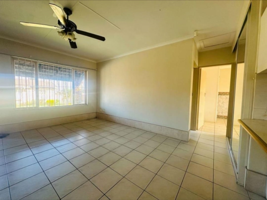 To Let 2 Bedroom Property for Rent in Birdswood KwaZulu-Natal