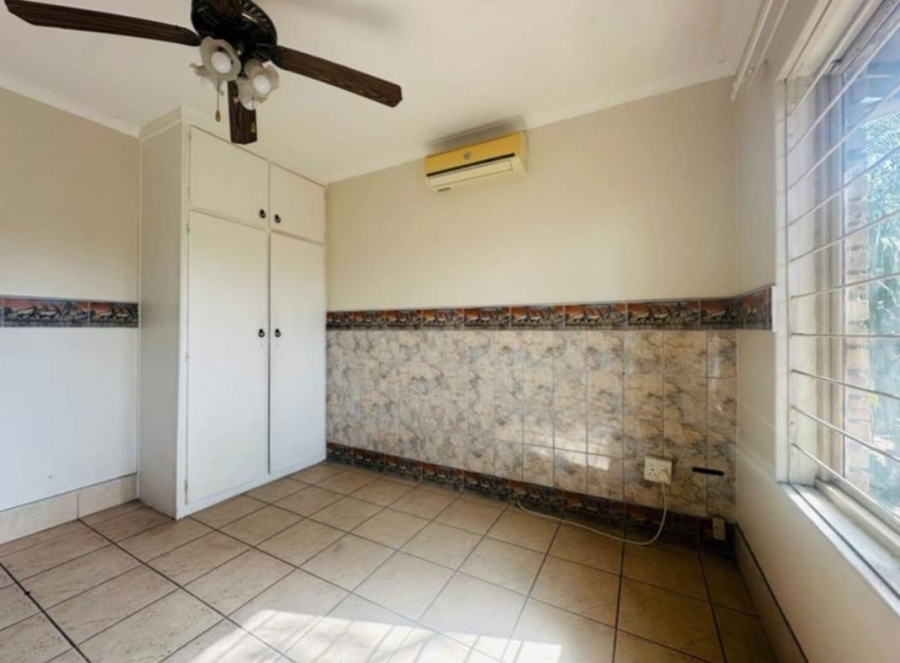To Let 2 Bedroom Property for Rent in Birdswood KwaZulu-Natal