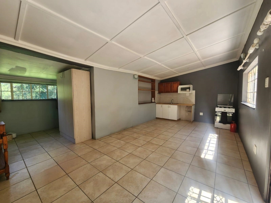 To Let 2 Bedroom Property for Rent in Gillitts KwaZulu-Natal