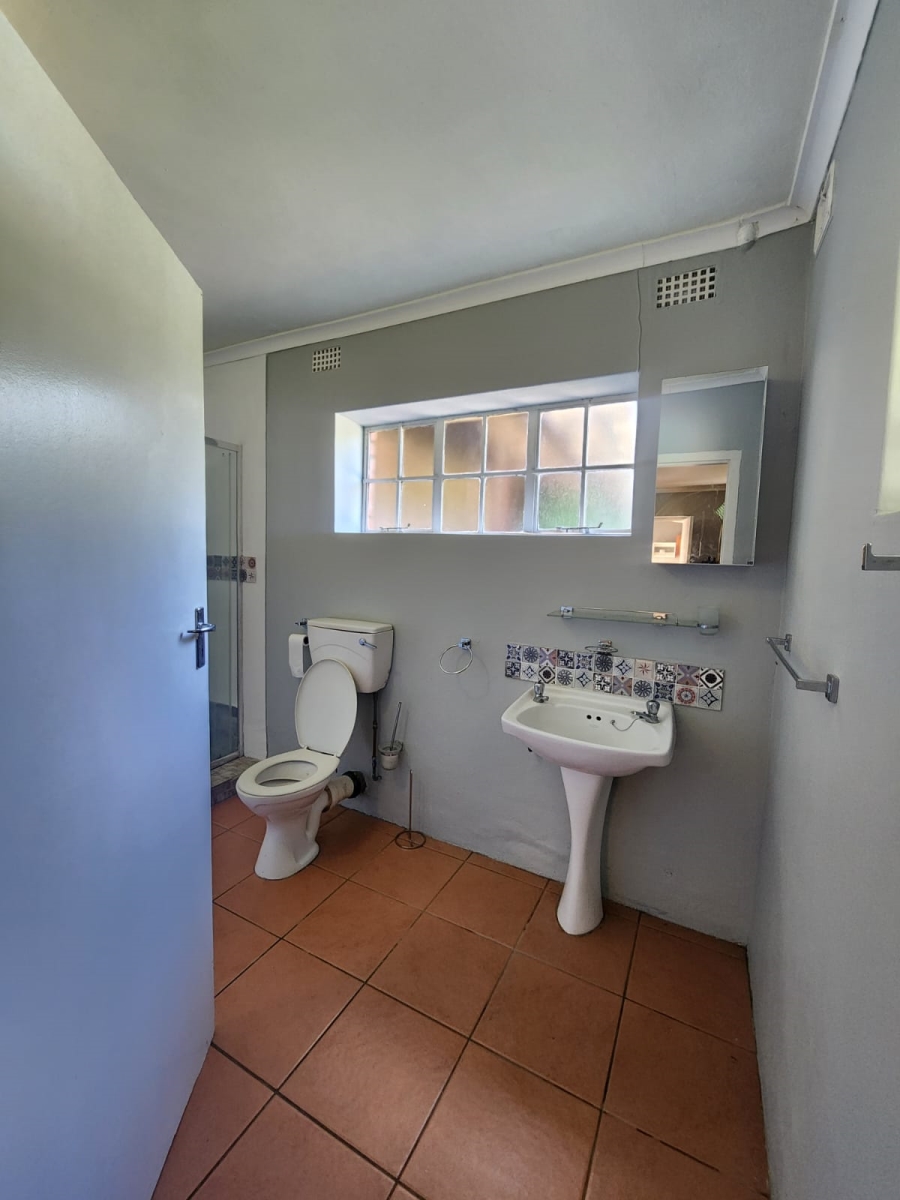 To Let 2 Bedroom Property for Rent in Gillitts KwaZulu-Natal