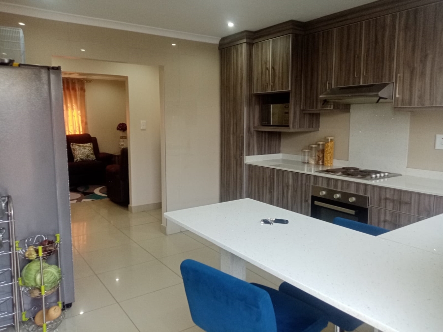 To Let 3 Bedroom Property for Rent in Hillary KwaZulu-Natal