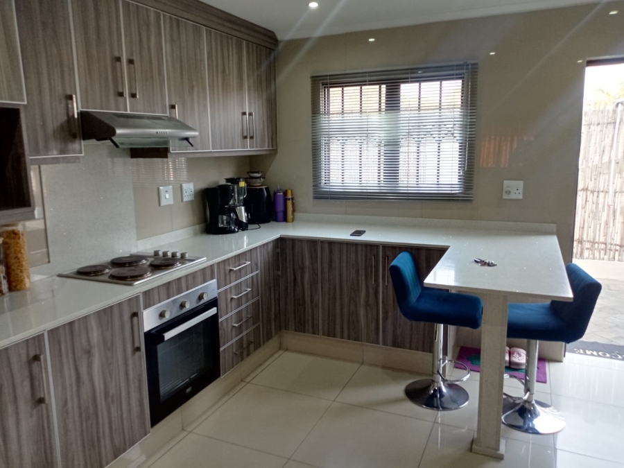 To Let 3 Bedroom Property for Rent in Hillary KwaZulu-Natal