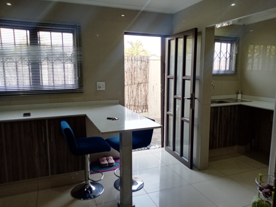 To Let 3 Bedroom Property for Rent in Hillary KwaZulu-Natal