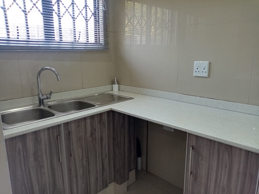To Let 3 Bedroom Property for Rent in Hillary KwaZulu-Natal