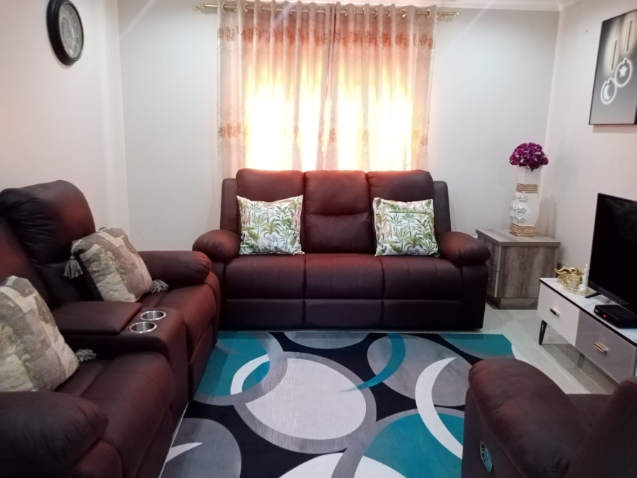 To Let 3 Bedroom Property for Rent in Hillary KwaZulu-Natal