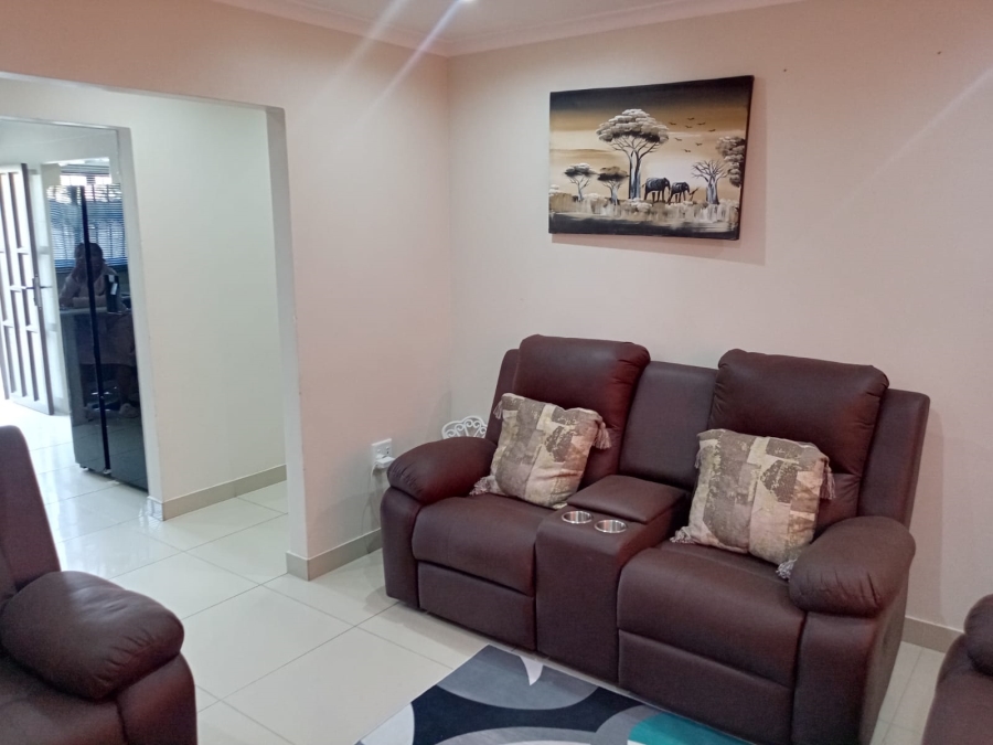 To Let 3 Bedroom Property for Rent in Hillary KwaZulu-Natal