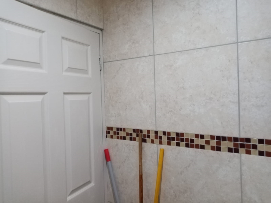 To Let 3 Bedroom Property for Rent in Hillary KwaZulu-Natal