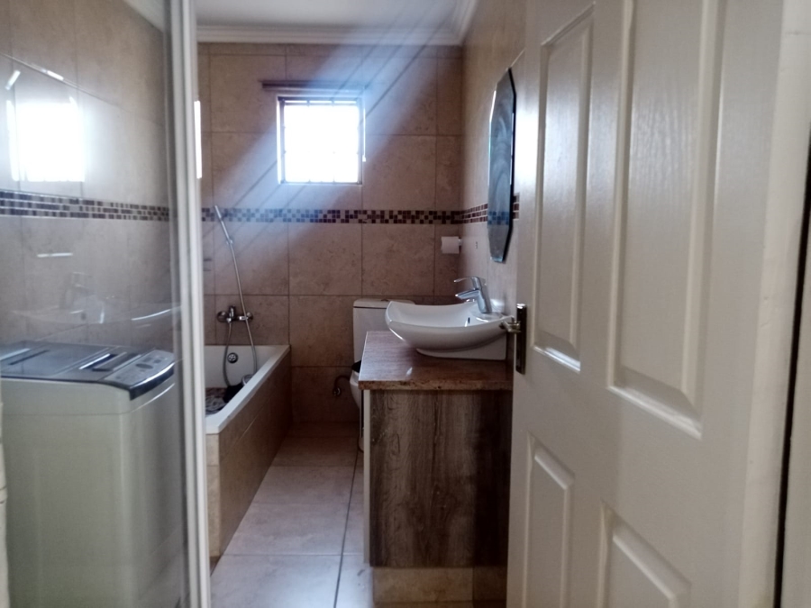 To Let 3 Bedroom Property for Rent in Hillary KwaZulu-Natal