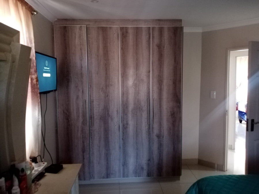 To Let 3 Bedroom Property for Rent in Hillary KwaZulu-Natal