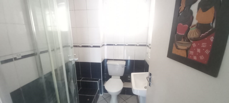 2 Bedroom Property for Sale in Morningside KwaZulu-Natal