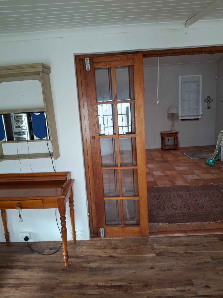 To Let 1 Bedroom Property for Rent in Assagay KwaZulu-Natal