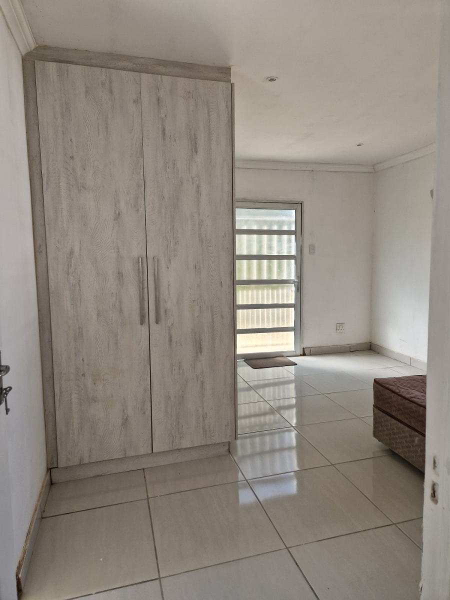 2 Bedroom Property for Sale in Bonela KwaZulu-Natal