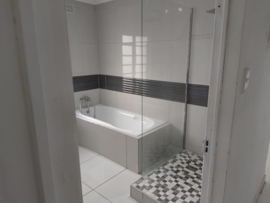 2 Bedroom Property for Sale in Bonela KwaZulu-Natal