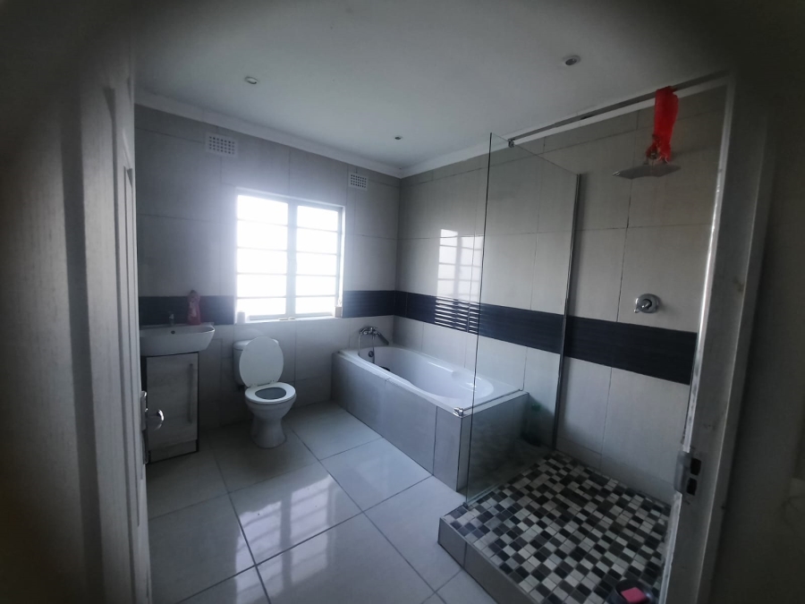 2 Bedroom Property for Sale in Bonela KwaZulu-Natal