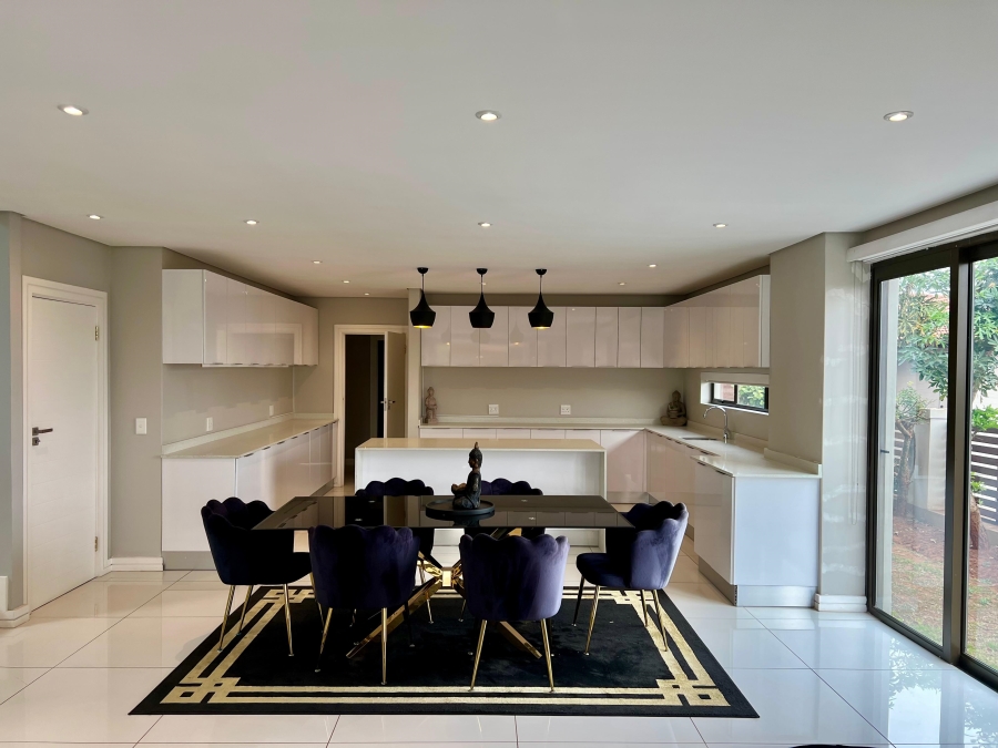 4 Bedroom Property for Sale in Izinga KwaZulu-Natal