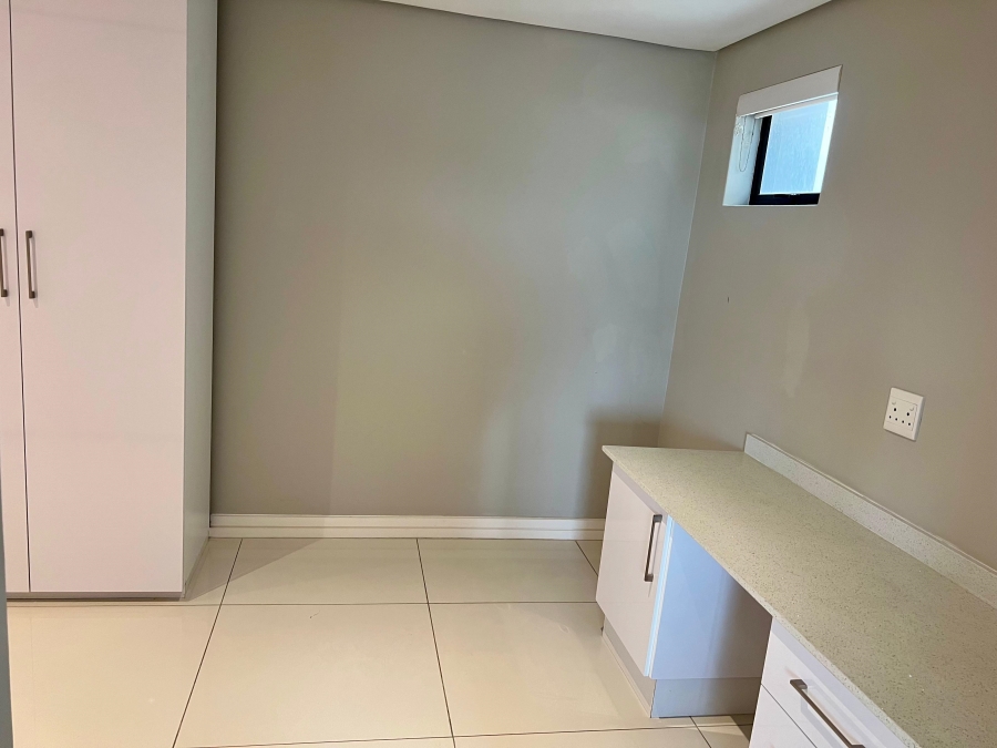4 Bedroom Property for Sale in Izinga KwaZulu-Natal