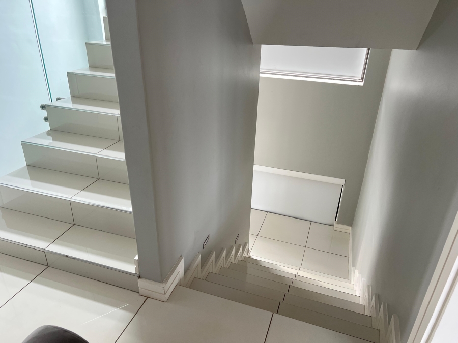 4 Bedroom Property for Sale in Izinga KwaZulu-Natal