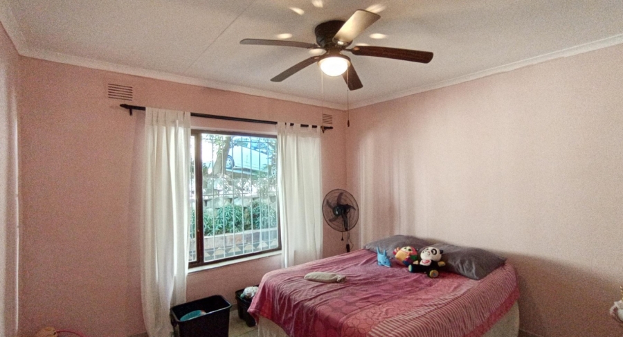 3 Bedroom Property for Sale in Amanzimtoti KwaZulu-Natal