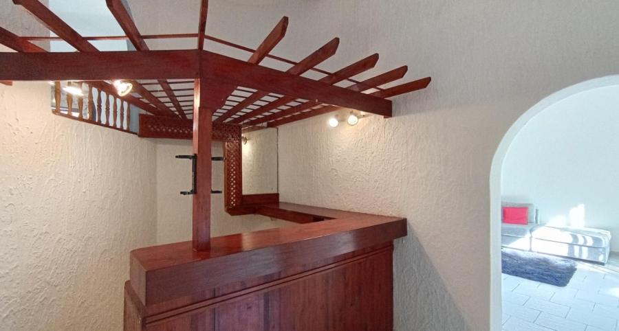3 Bedroom Property for Sale in Amanzimtoti KwaZulu-Natal