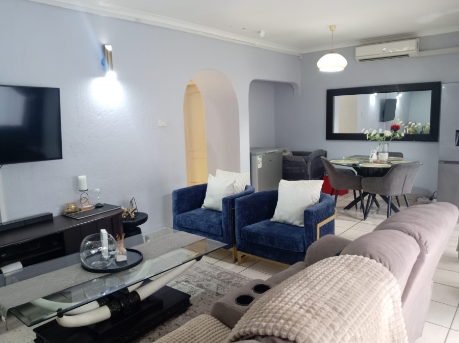 3 Bedroom Property for Sale in Amanzimtoti KwaZulu-Natal