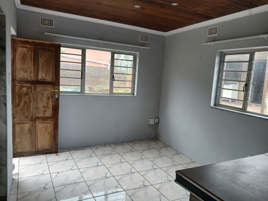 1 Bedroom Property for Sale in Hillary KwaZulu-Natal