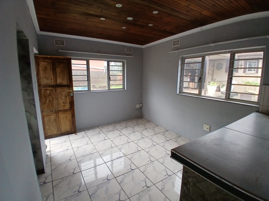 1 Bedroom Property for Sale in Hillary KwaZulu-Natal