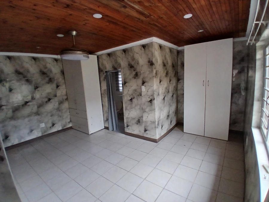 1 Bedroom Property for Sale in Hillary KwaZulu-Natal