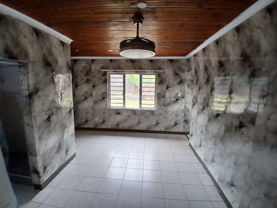 1 Bedroom Property for Sale in Hillary KwaZulu-Natal