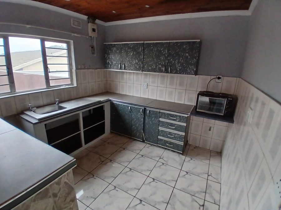 1 Bedroom Property for Sale in Hillary KwaZulu-Natal