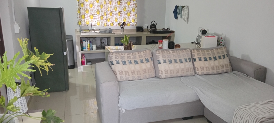 5 Bedroom Property for Sale in Uvongo KwaZulu-Natal