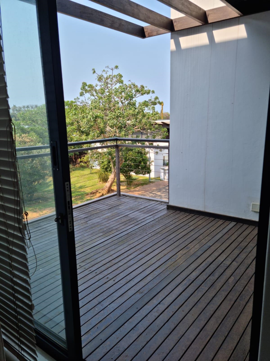 To Let 2 Bedroom Property for Rent in Salt Rock KwaZulu-Natal