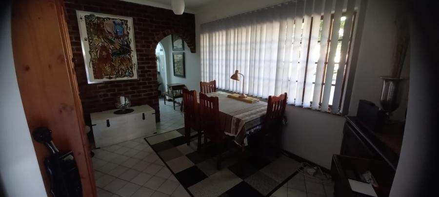 To Let 2 Bedroom Property for Rent in Cowies Hill KwaZulu-Natal