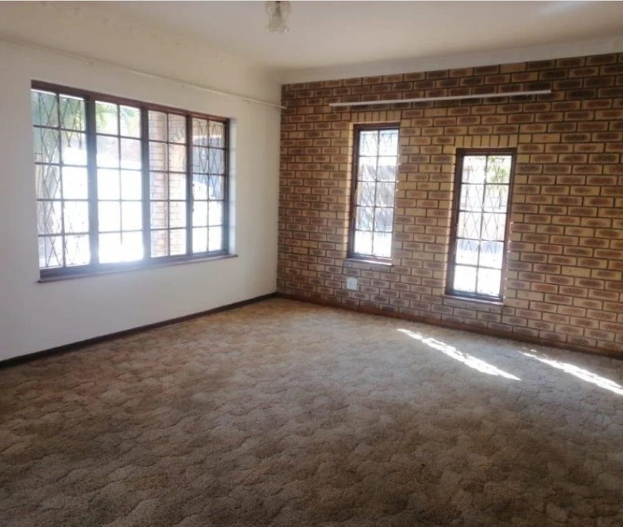To Let 4 Bedroom Property for Rent in Muswell Hill KwaZulu-Natal