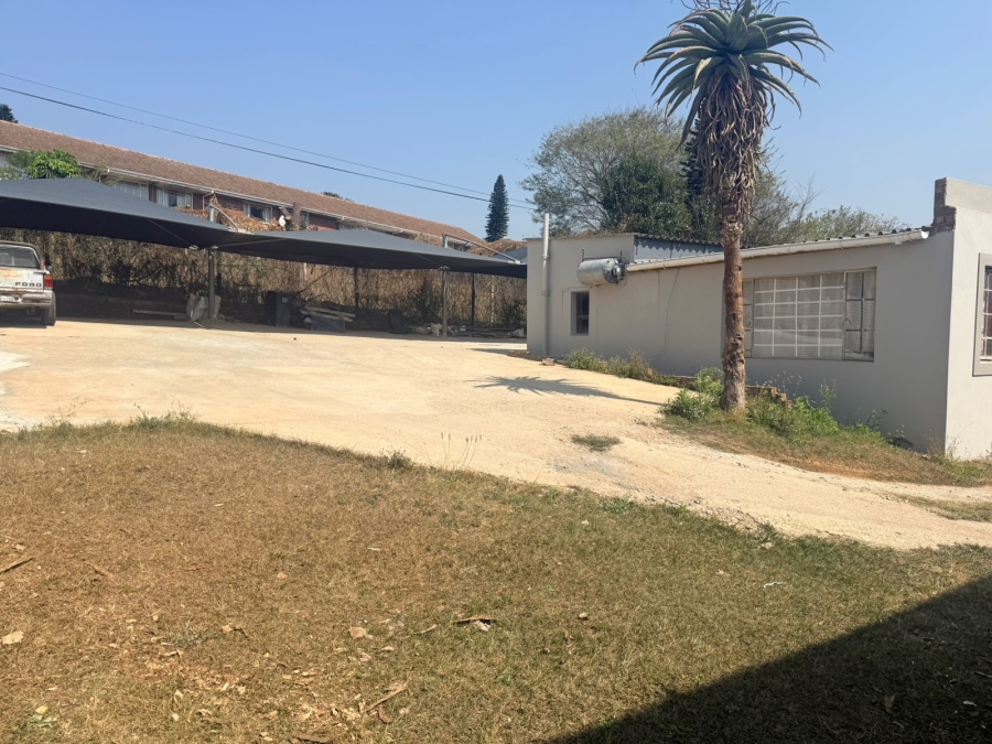 To Let 2 Bedroom Property for Rent in Napierville KwaZulu-Natal