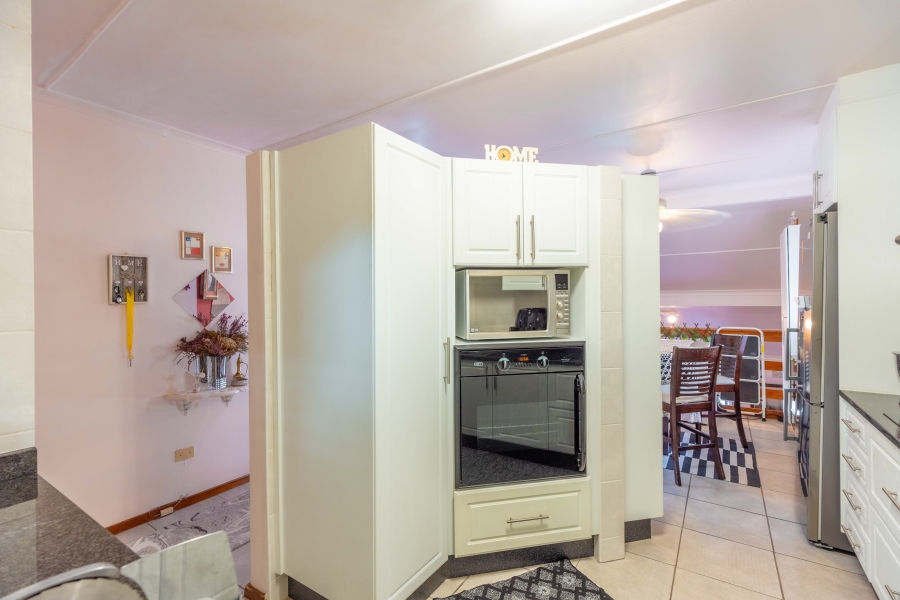 2 Bedroom Property for Sale in Escombe KwaZulu-Natal