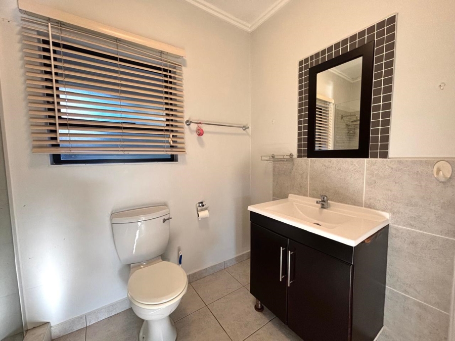 1 Bedroom Property for Sale in Palm Lakes Estate KwaZulu-Natal