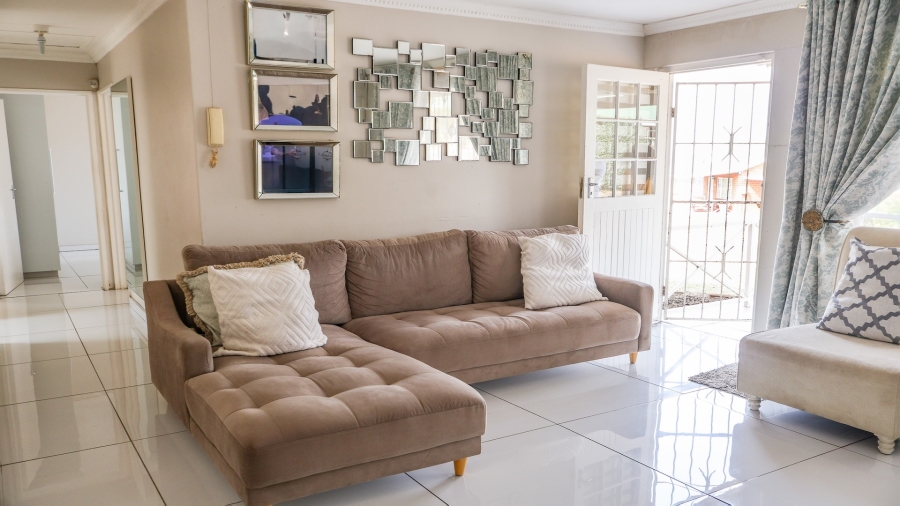 3 Bedroom Property for Sale in Lincoln Meade KwaZulu-Natal