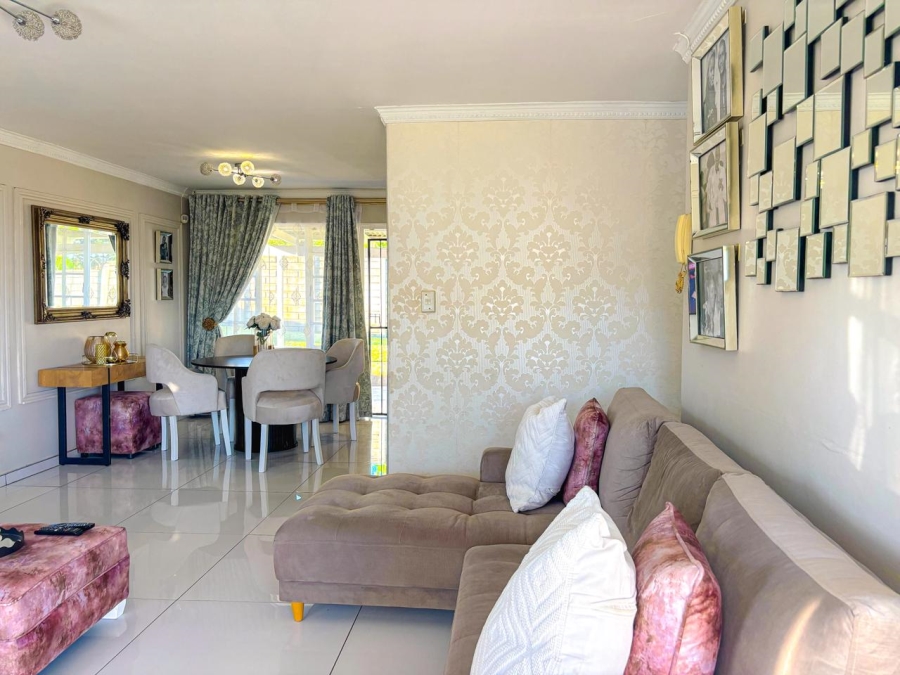 3 Bedroom Property for Sale in Lincoln Meade KwaZulu-Natal