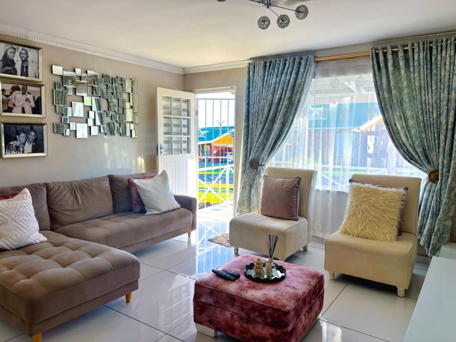 3 Bedroom Property for Sale in Lincoln Meade KwaZulu-Natal