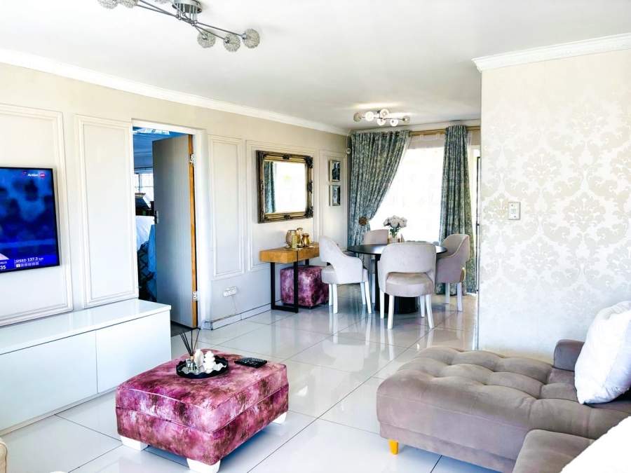 3 Bedroom Property for Sale in Lincoln Meade KwaZulu-Natal