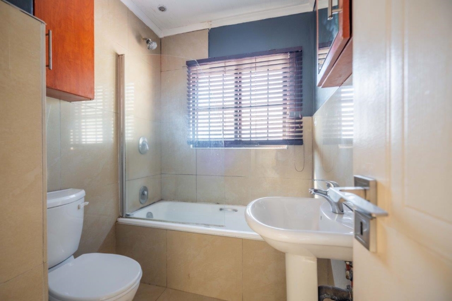 To Let 2 Bedroom Property for Rent in Reservoir Hills KwaZulu-Natal