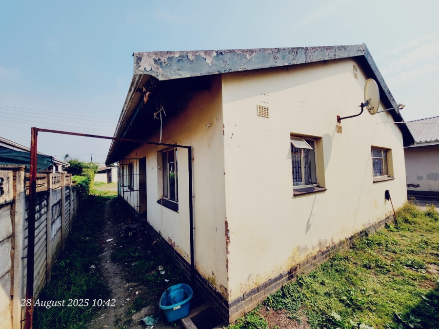 6 Bedroom Property for Sale in Raisethorpe KwaZulu-Natal