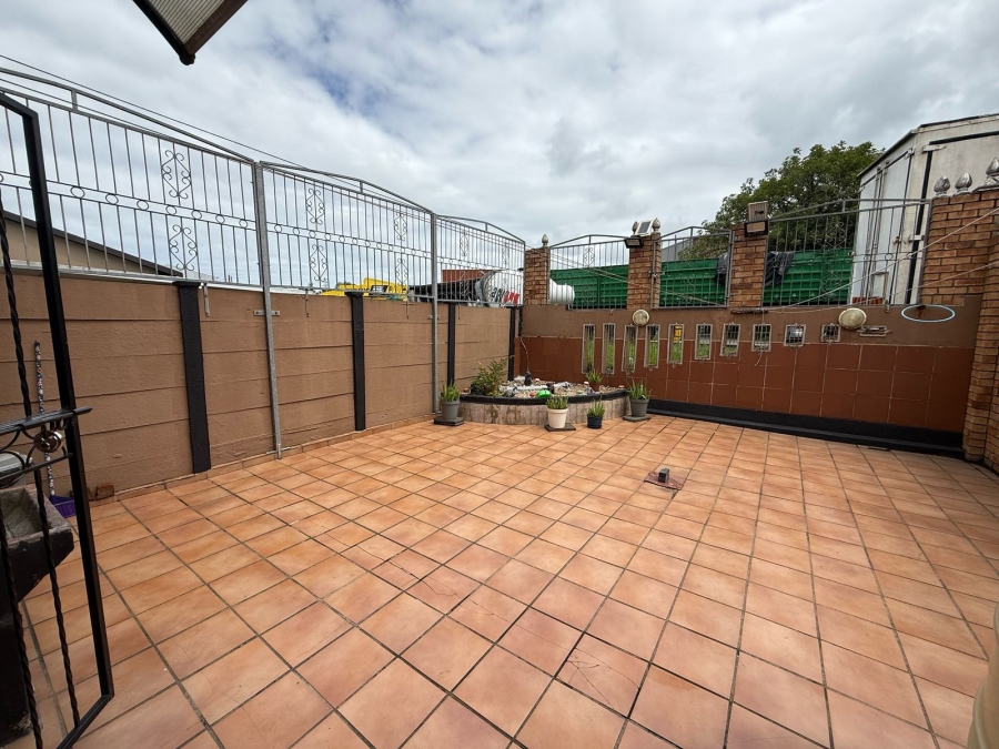 3 Bedroom Property for Sale in Tongaat KwaZulu-Natal