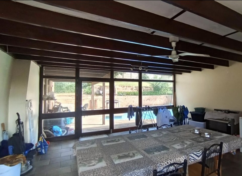 4 Bedroom Property for Sale in Amanzimtoti KwaZulu-Natal