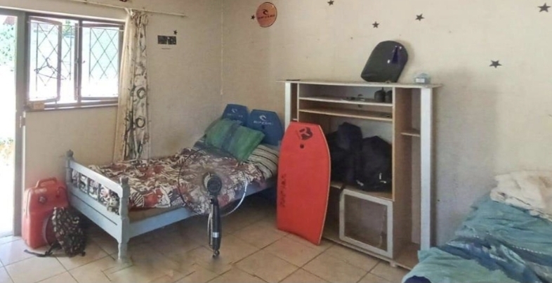 4 Bedroom Property for Sale in Amanzimtoti KwaZulu-Natal