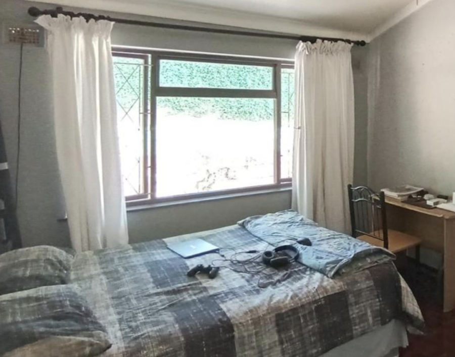 4 Bedroom Property for Sale in Amanzimtoti KwaZulu-Natal