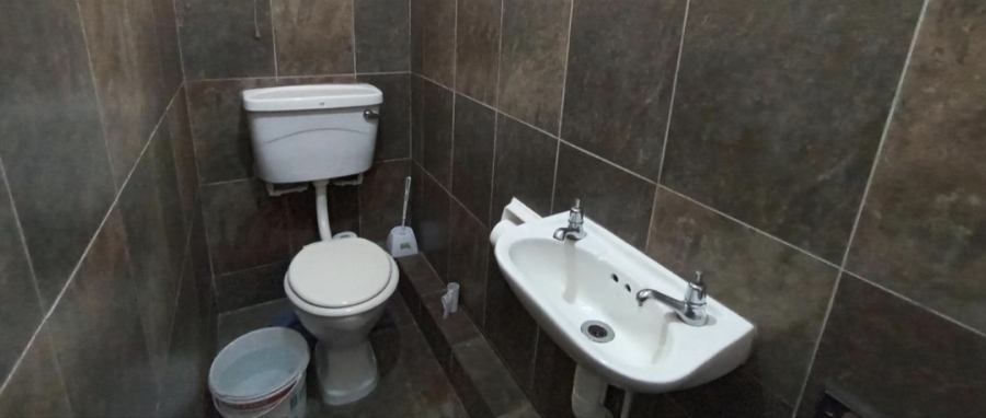 4 Bedroom Property for Sale in Amanzimtoti KwaZulu-Natal