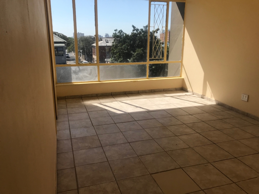 To Let 2 Bedroom Property for Rent in Bulwer KwaZulu-Natal