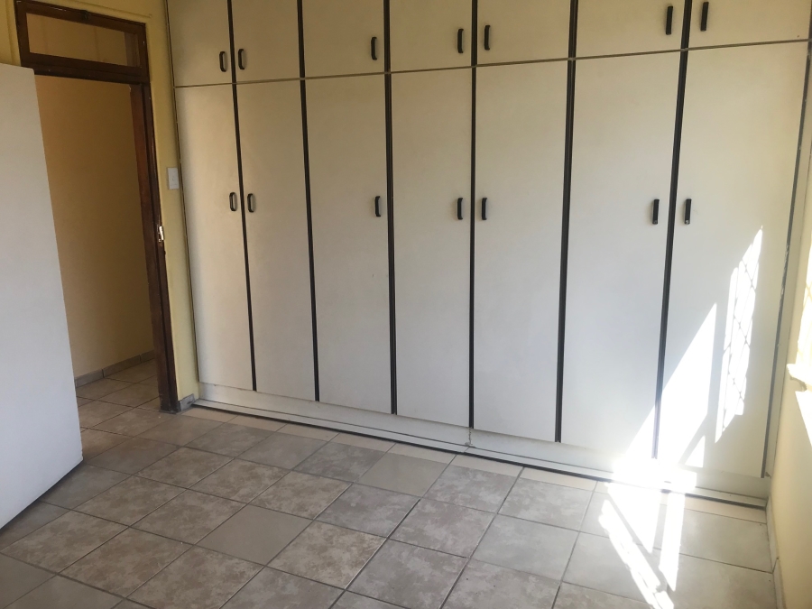 To Let 2 Bedroom Property for Rent in Bulwer KwaZulu-Natal